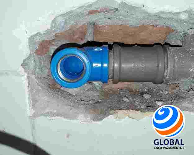 Conserto de Vazamento de Ar em Tubulações com Infiltração na Sp Grande por Fatura Irregular